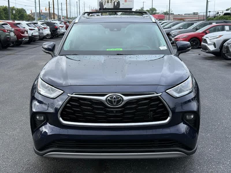 2022 Toyota Highlander Platinum AWD