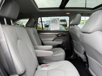 2022 Toyota Highlander Platinum AWD