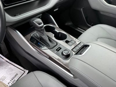 2022 Toyota Highlander Platinum AWD