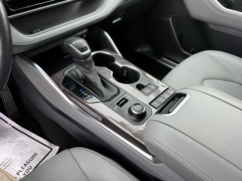2022 Toyota Highlander Platinum AWD