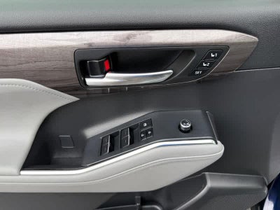 2022 Toyota Highlander Platinum AWD