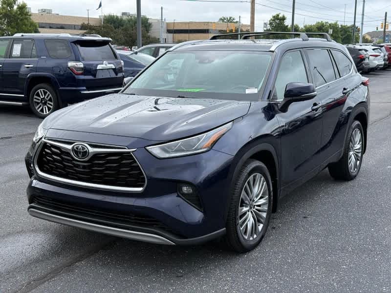 2022 Toyota Highlander Platinum AWD