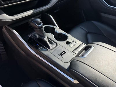 2022 Toyota Highlander Hybrid XLE AWD