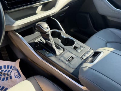 2021 Toyota Highlander Hybrid XLE AWD