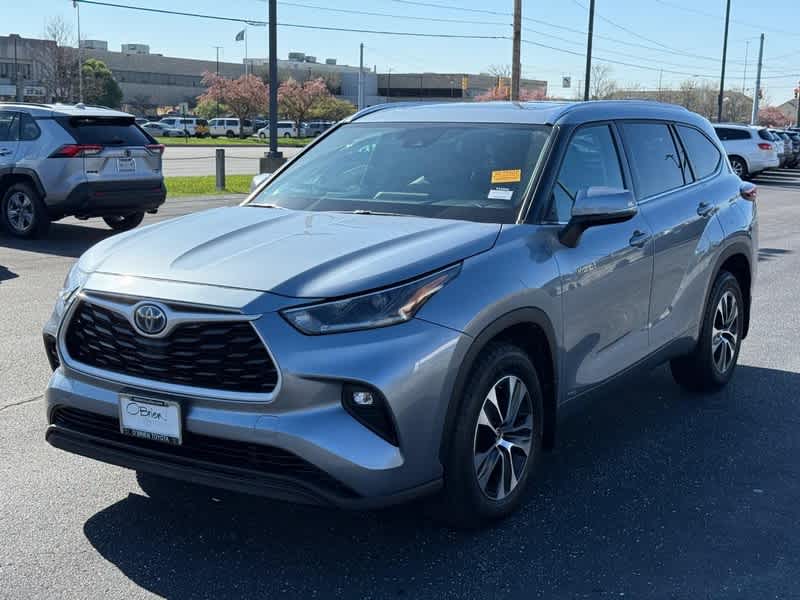 2021 Toyota Highlander Hybrid XLE AWD