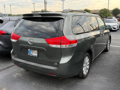2011 Toyota Sienna 5dr 7-Pass Van V6 LE AWD