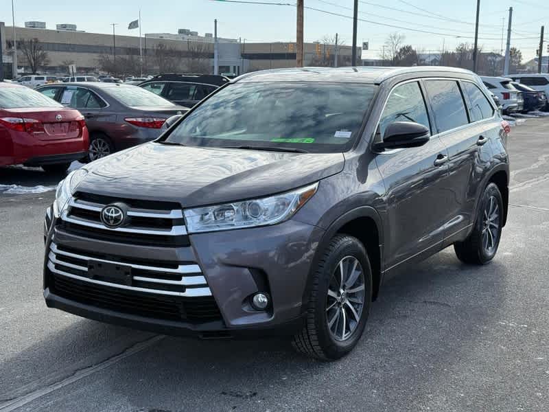 2017 Toyota Highlander XLE V6 AWD