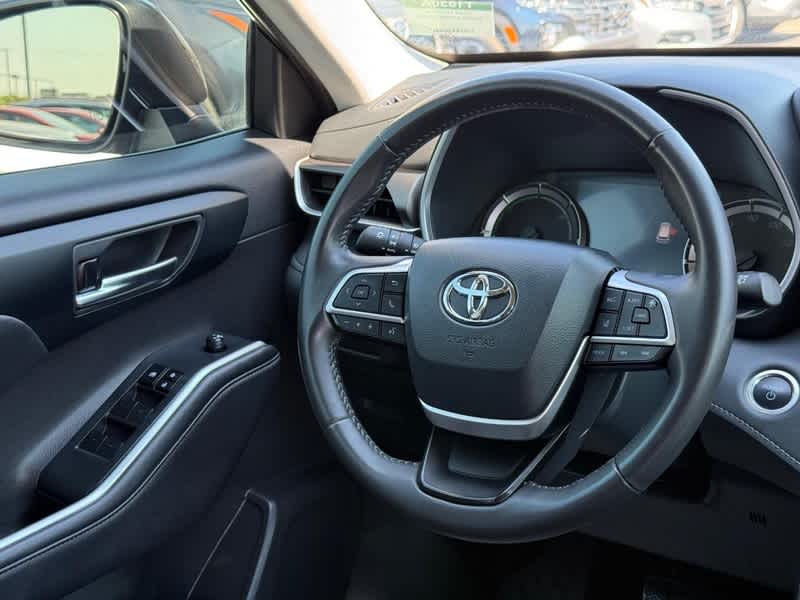 2024 Toyota Highlander Hybrid XLE AWD