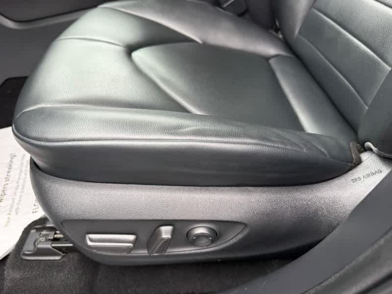 2023 Toyota Highlander Hybrid XLE AWD