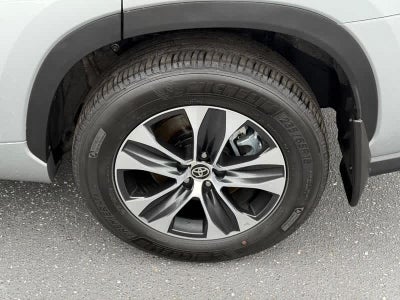 2024 Toyota Highlander XLE AWD