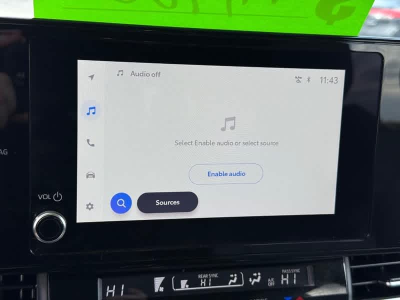 2025 Toyota Sienna LE FWD 8-Passenger