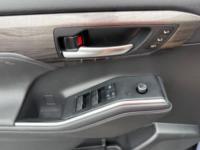 2020 Toyota Highlander Hybrid Limited AWD