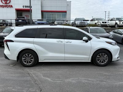 2023 Toyota Sienna XLE AWD 7-Passenger