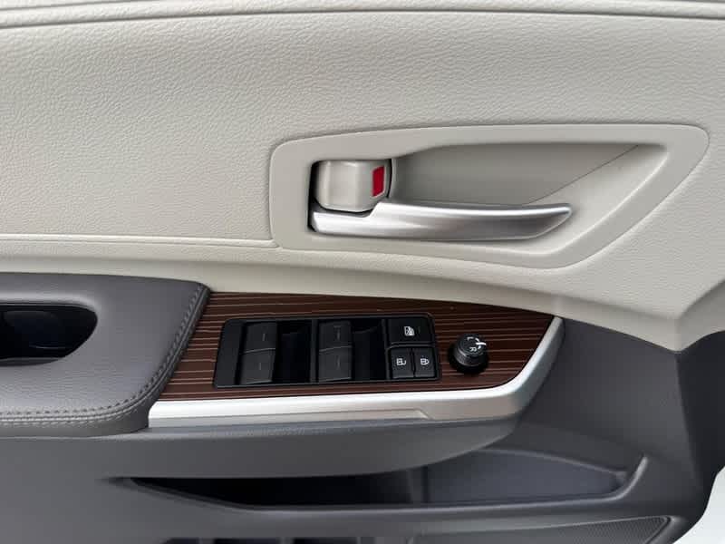 2023 Toyota Sienna XLE AWD 7-Passenger