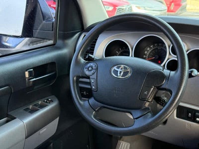 2011 Toyota Tundra CrewMax 5.7L FFV V8 6-Spd AT