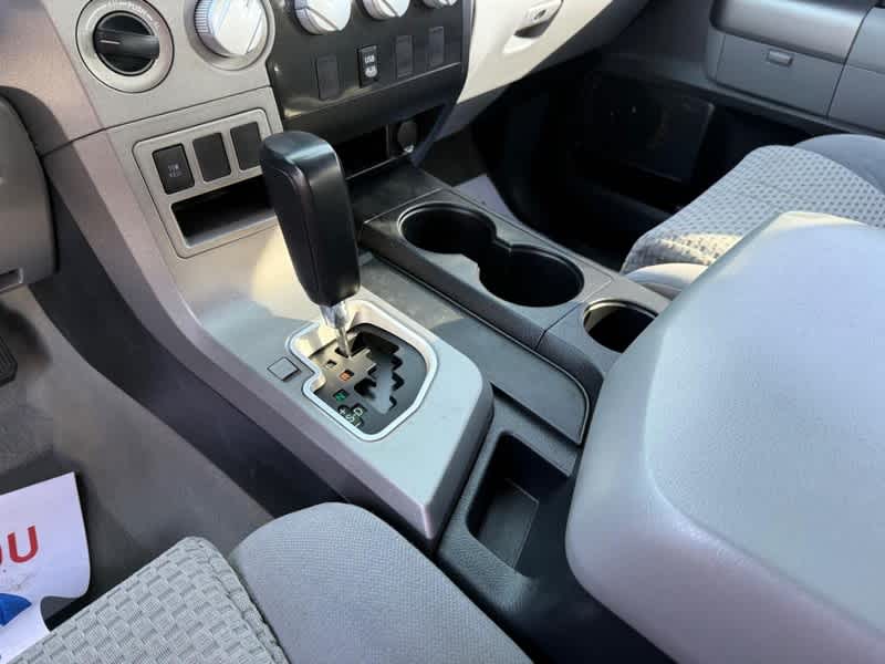 2011 Toyota Tundra CrewMax 5.7L FFV V8 6-Spd AT