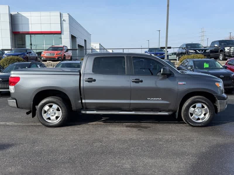 2011 Toyota Tundra CrewMax 5.7L FFV V8 6-Spd AT
