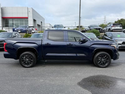 2024 Toyota Tundra Platinum Hybrid CrewMax 5.5 Bed
