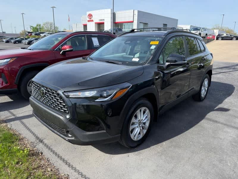 2023 Toyota Corolla Cross LE 4WD