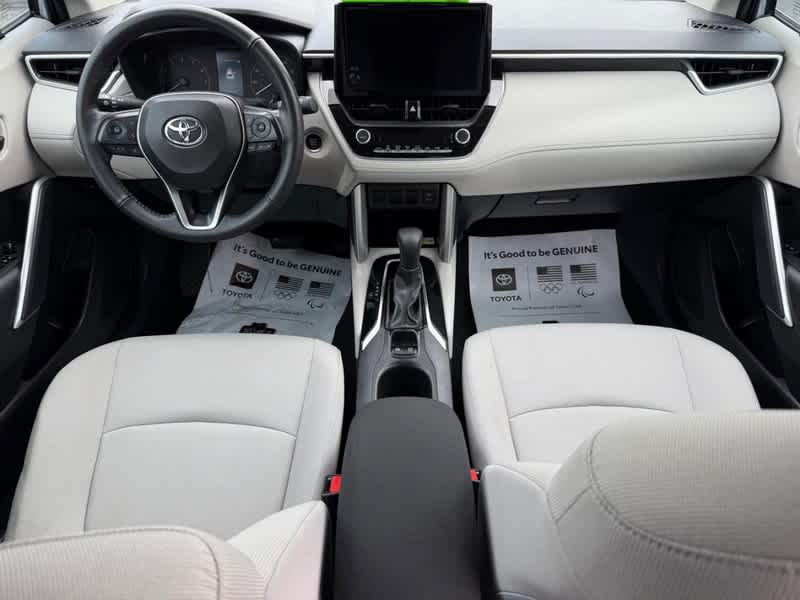 2023 Toyota Corolla Cross LE 4WD
