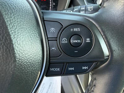 2025 Toyota Corolla Cross XLE 4WD