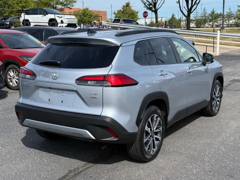 2025 Toyota Corolla Cross XLE 4WD
