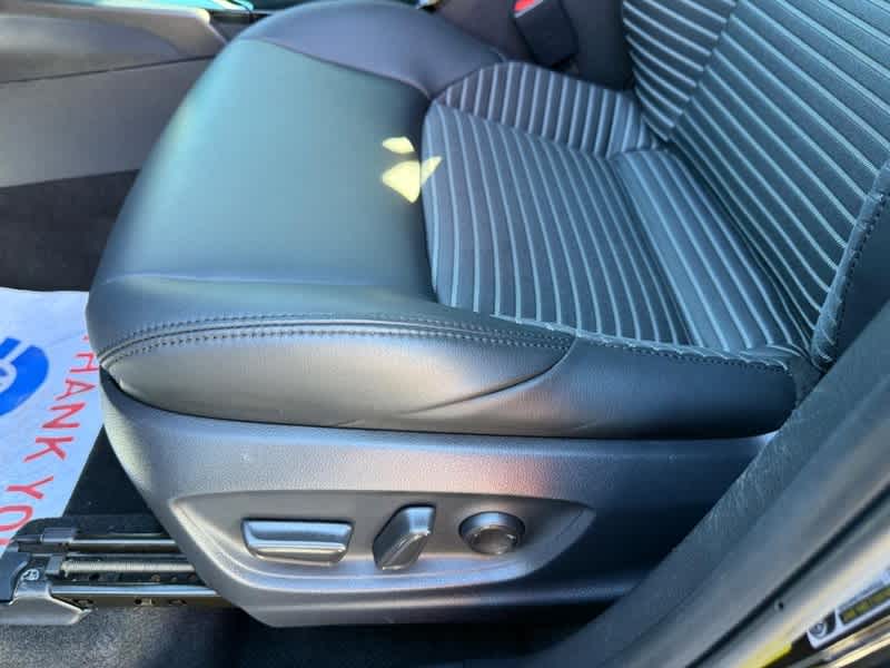 2024 Toyota Corolla Cross Hybrid XSE 4WD