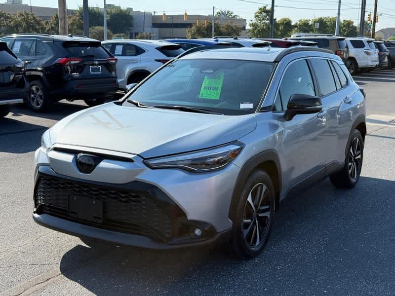 2025 Toyota Corolla Cross Hybrid XSE 4WD