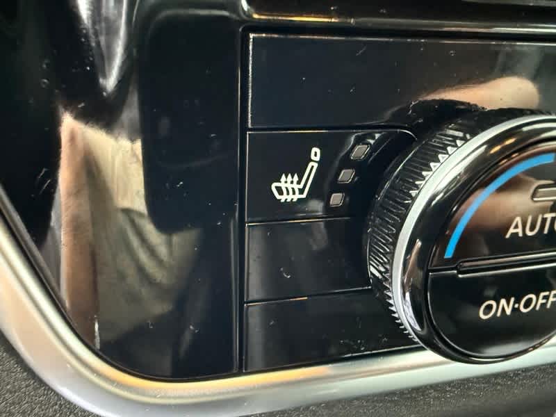 2022 Nissan Rogue AWD Platinum