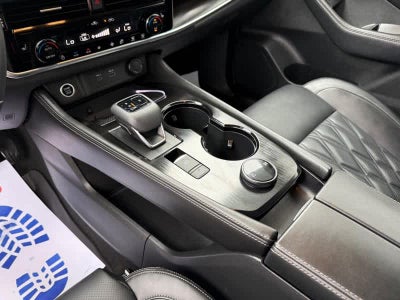 2022 Nissan Rogue AWD Platinum