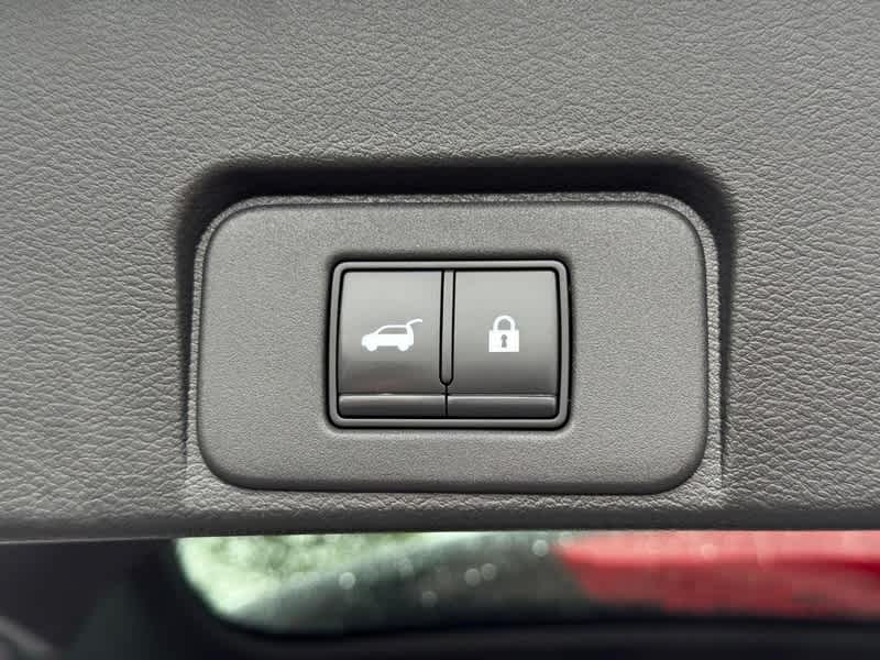 2022 Nissan Rogue AWD Platinum