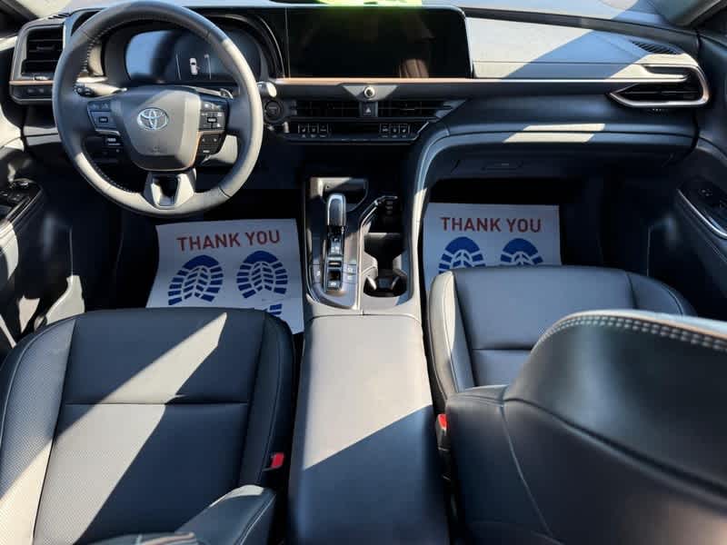 2025 Toyota Crown Signia XLE AWD