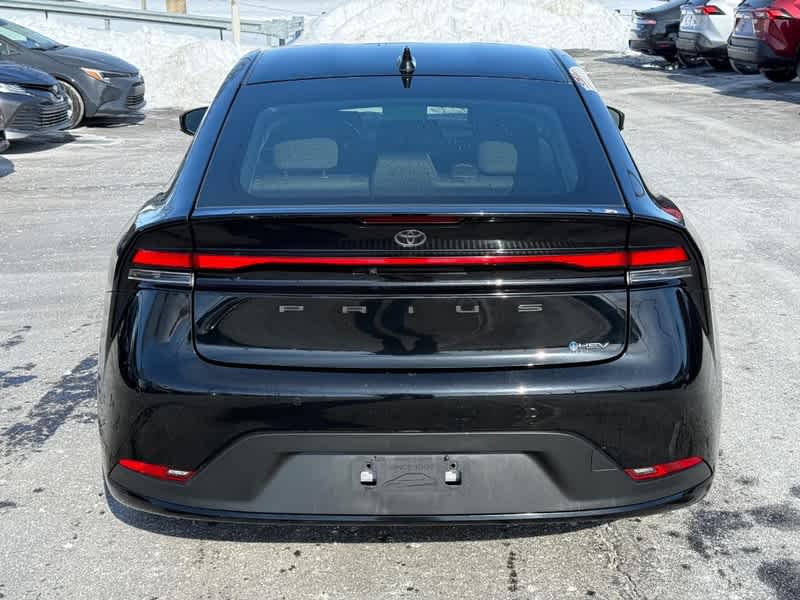 2024 Toyota Prius LE