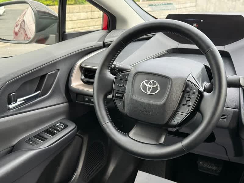 2024 Toyota Prius XLE AWD