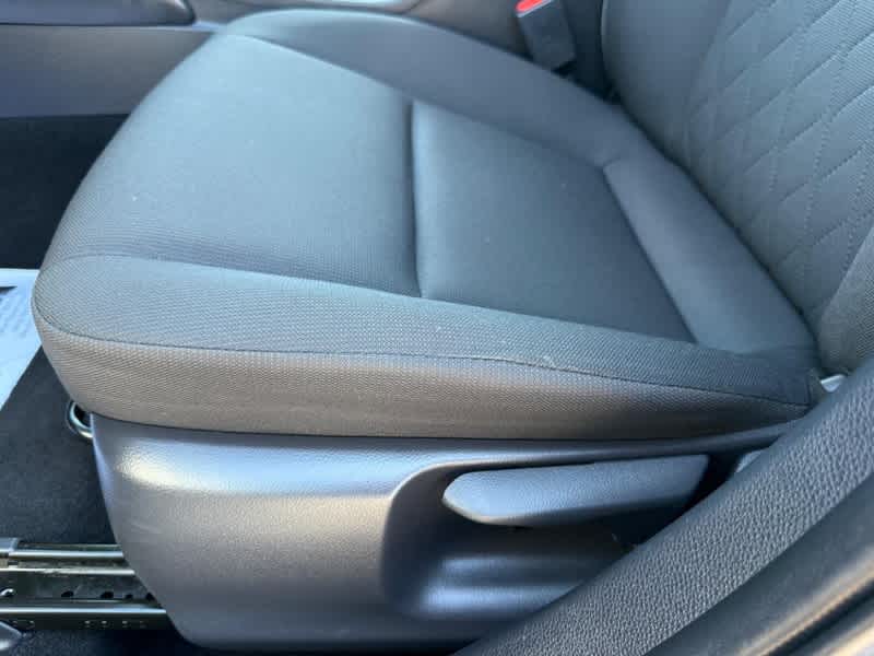 2025 Toyota Corolla Hybrid LE FWD