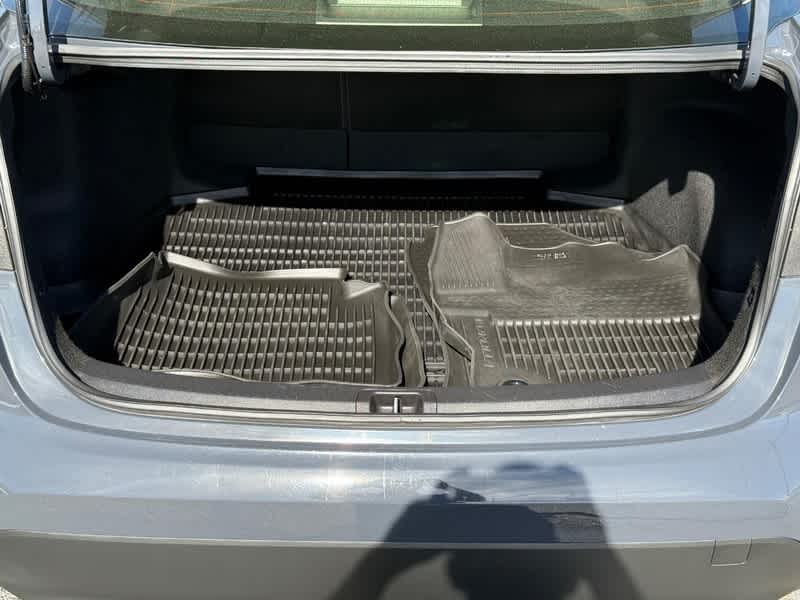 2025 Toyota Corolla Hybrid LE FWD