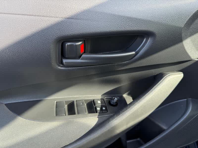 2025 Toyota Corolla Hybrid LE FWD