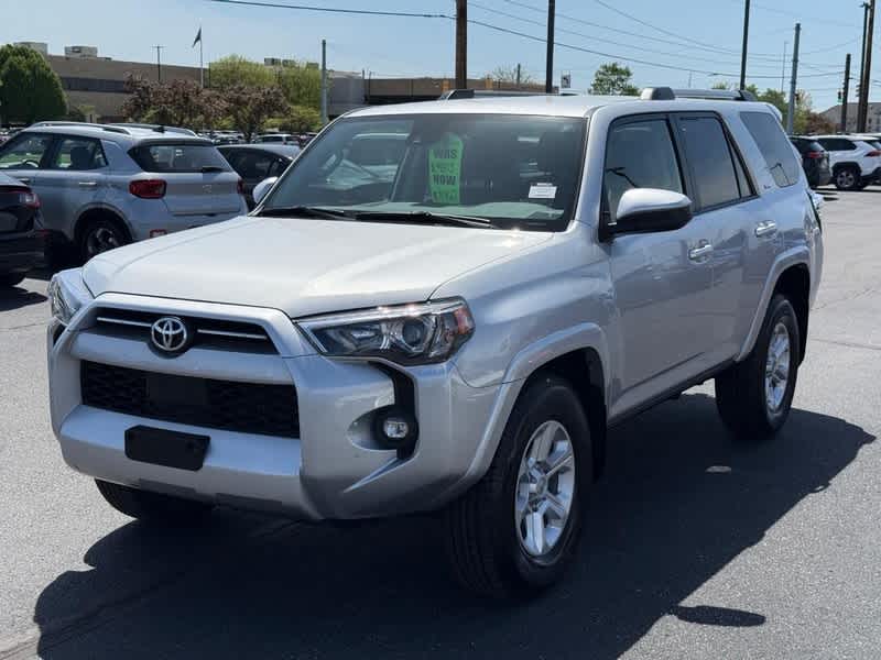 2024 Toyota 4Runner SR5 2WD