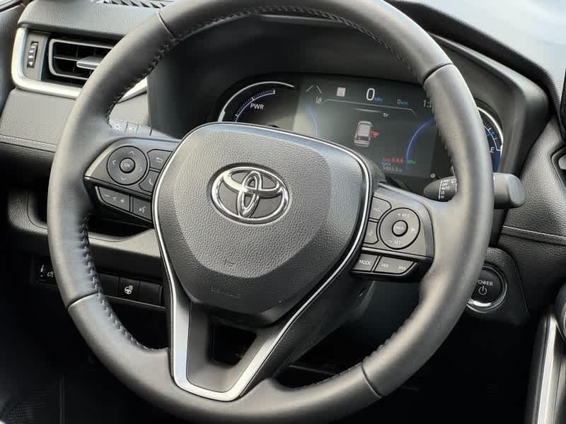2025 Toyota RAV4 Hybrid XLE Premium AWD