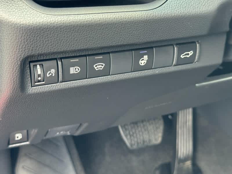 2025 Toyota RAV4 Hybrid XLE Premium AWD