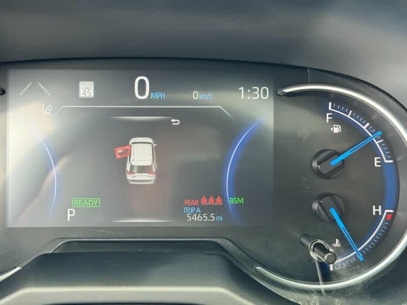 2025 Toyota RAV4 Hybrid XLE Premium AWD