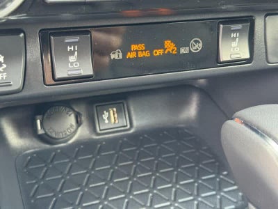 2025 Toyota RAV4 Hybrid XLE Premium AWD