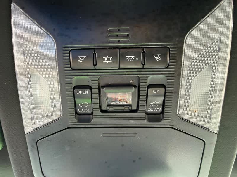 2019 Toyota RAV4 Hybrid XSE AWD
