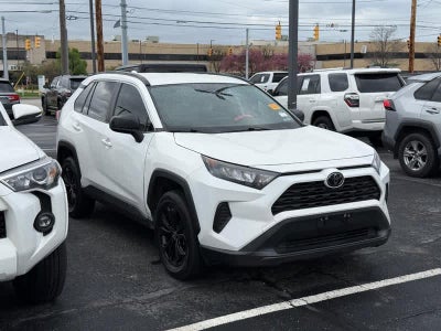 2020 Toyota RAV4 LE FWD