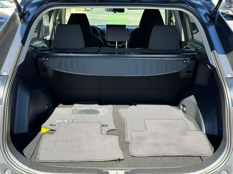 2023 Toyota RAV4 Hybrid LE AWD