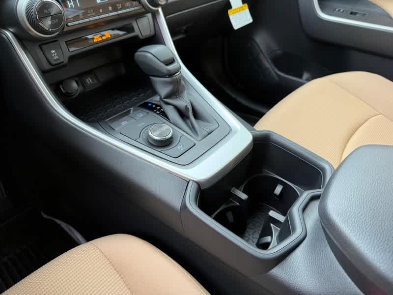 2025 Toyota RAV4 Hybrid LE AWD