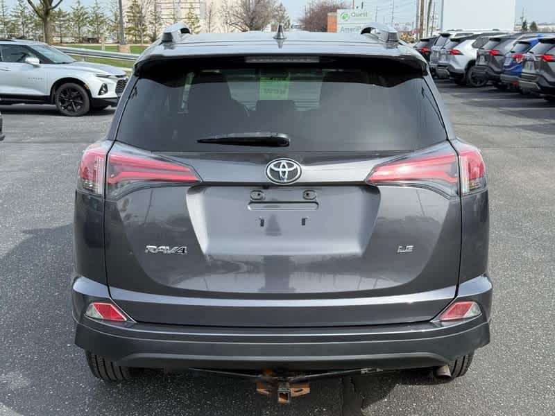 2016 Toyota RAV4 FWD 4dr LE