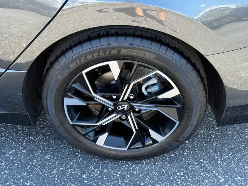 2024 Hyundai Sonata SEL 2.5L FWD