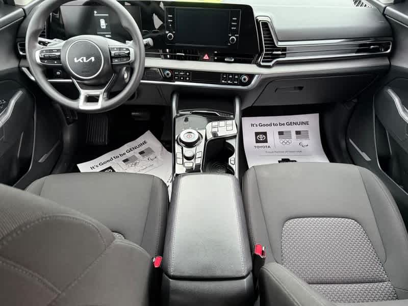 2024 Kia Sportage Hybrid LX FWD