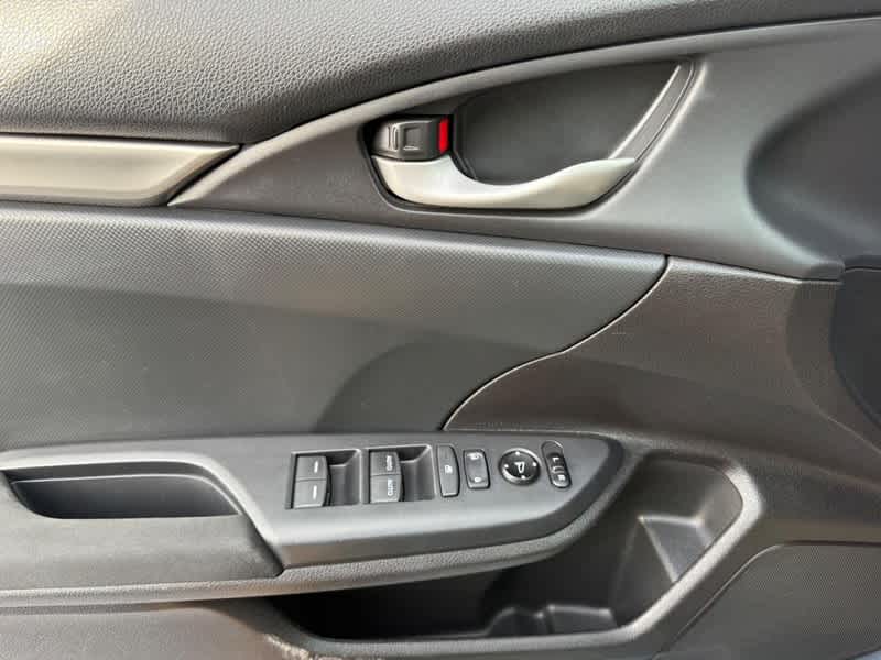 2017 Honda Civic Hatchback LX CVT